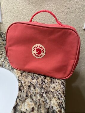 Fjallraven Kanken Toiletry Bag